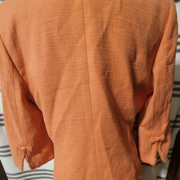 Peach Blazer-rose shaped button and a bow detail on pockets & on 3/4th sleeves - Picture 5 of 7